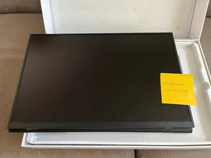 UPERFECT 18" 2K 144Hz Portable Monitor 2560*1600 HDMI Portable Gaming Display - Picture 1 of 4
