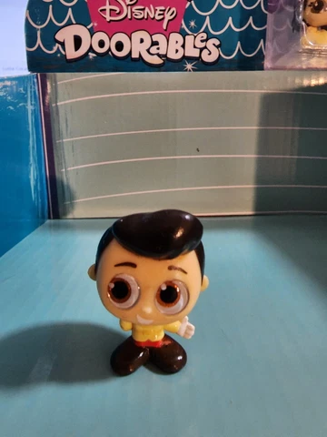 disney Doorables  series 4,5,6 and 7(You Pick!) Cover