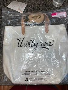 Thirty-One THIRTYONE 31 Gifts Window Shopper LTD NEW White Basketweave - Picture 1 of 1