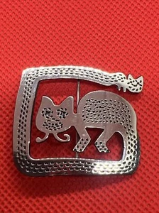 Cat Pin Brooch Signed Michael Baehr Silver Tone Contemporary Look 2 Cats - Picture 1 of 5