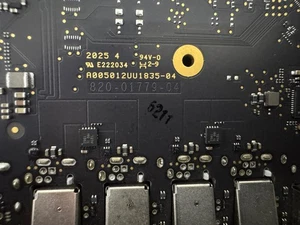 iMac 2020 27“  ohne CPU, ohne RAM , 512GB Mainboard Logicboard 820-01779-04 - Bild 1 von 1