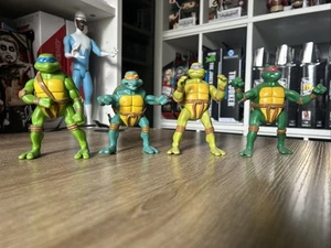 4 X Teenage Mutant Ninja Turtles McDonald’s Toys 2005 TMNT - Picture 1 of 2