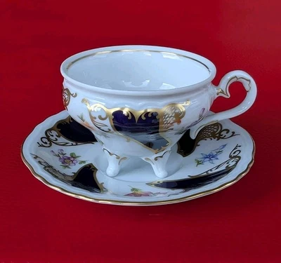 Weimar Kobalt Sammeltasse Mokka Mocca Gold Blau Blumen Rot Rosa Lila Fuß Füßen  - Bild 1 von 4