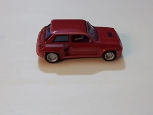 UNIVERSAL HOBBIES HO. VOITURE VEHICULE RENAULT 5 TURBO ROUGE - Picture 1 of 6