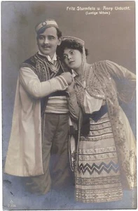 Fritz Sturmfels and Anny Untucht in Lustige Witse (The Merry Widow) c1907 RPPC - Picture 1 of 2