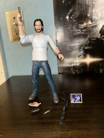 John Wick 2 Casual John Wick 7" Deluxe Action Figure Diamond Select please read! Cover