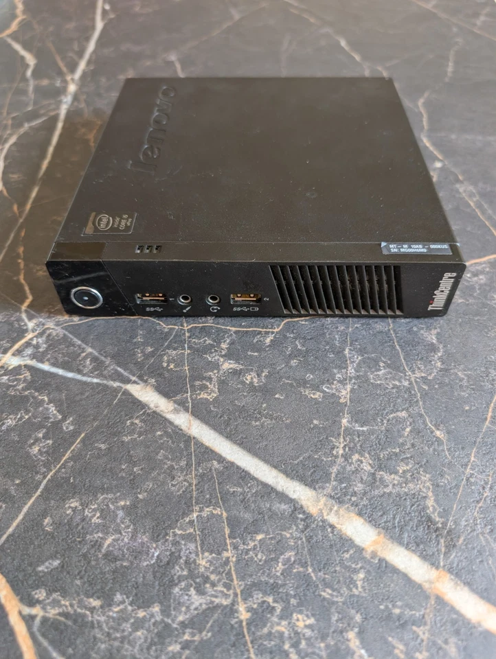 Lenovo ThinkCentre M93P 256Gb SSD, Intel i5-4570T, 8GB RAM Mini Pc Desktop - Immagine 1 di 4