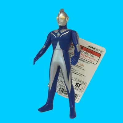 Bandai Ultraman Cosmos Luna Mode Ultra Hero Series 16 Pvc Figure Tsuburaya Sofvi - Image 1 of 4
