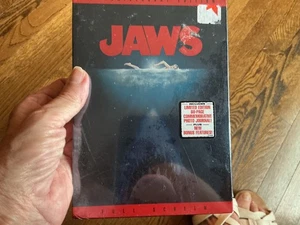 Jaws (DVD, 2005, 2-Disc Set, Full Frame) - Foto 1 di 1