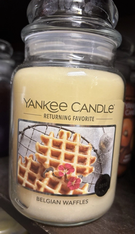 Yankee Candle Returning Favorite BELGIAN WAFFLES 22 oz Single Wick Jar Candle - Image 1 of 1