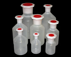 Botella de pecho empinado cuello estrecho o cuello ancho - plástico diferentes tamaños - Imagen 1 de 9