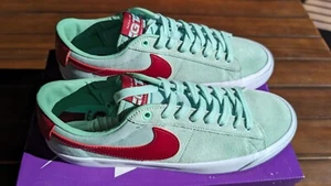 Size 11 - Nike SB Zoom Blazer Low Pro GT Enamel Green / Team Red with Box - Picture 1 of 5