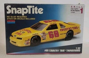1993 MONOGRAM SNAPTITE 1:32 Scale #68 COUNTRY TIME THUNDERBIRD #1094 MODEL - Picture 1 of 7