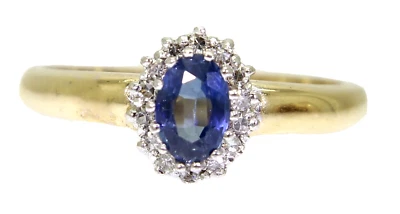 London Blue Topaz & 0.20ct Diamond Cluster 9ct Yellow Gold ring size O ~ 7 1/4 - Image 1 of 4