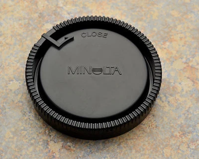 Genuine Minolta LR-1000 Rear Lens Cap MA AF Maxxum Dynax Sony A Alpha (#1040) - Image 1 of 2
