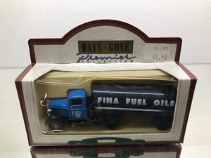 LLEDO 62002 FORD ARTICULATED TANKER TRUCK 1935 - FINA PETROL - GOOD IN BOX - Picture 1 of 4