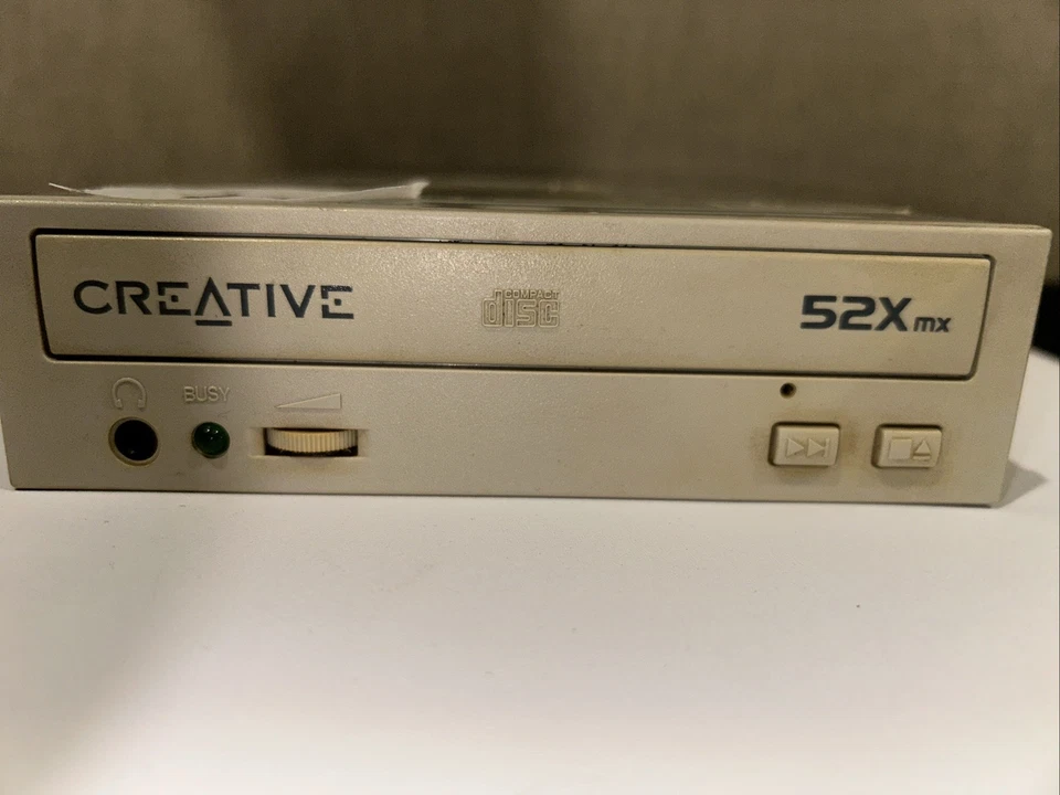Creative 52xmx cd-rom drive cd5230e - Image 1 of 4