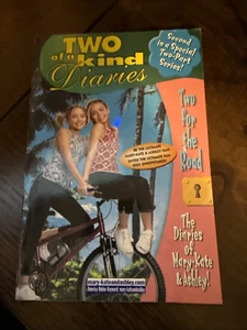 Two for the Road - Mary-Kate and Ashley - Bild 1 von 2