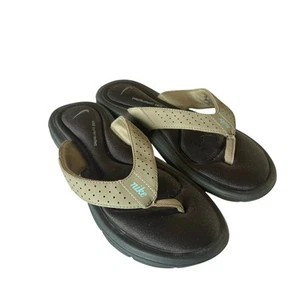 Nike Womens Sz 8 Brown Cushioned Comfort Footbed Foam Thong Flip Flops Sandals - Picture 1 of 4