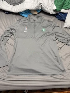 Herren Boston Celtics XL 1/2 halber 1/4 Reißverschluss Jacke (grau grau) Nike EUC Pullover - Bild 1 von 8