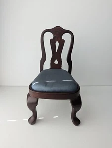 1991 Felicity American Girl Doll Wooden Dinningroom Chair with Blue Silk Cushion - Picture 1 of 7