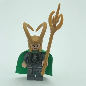 LEGO Loki minifig w/ cape & staff Marvel Comics Super Hero sh033 - Picture 1 of 3