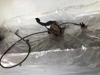 Toyota Avalon XL 1997 sedán freno de emergencia manija de estacionamiento conjunto usado Foto 1 de 4