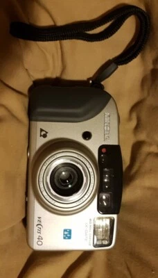 📸 Best Minolta APS Camera Splashproof Vectis 40 KODAK ULTRA 40 Film 4x Zoom 📸  - Image 1 of 4