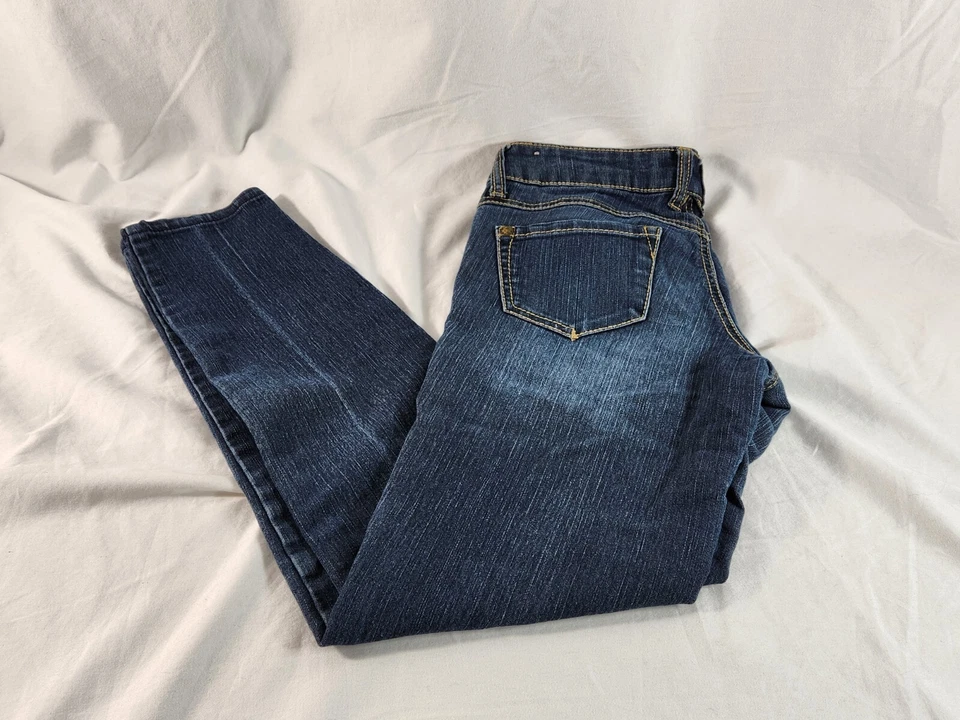 Jolt Skinny Ankle Denim Jeans Juniors Sz 1 Blue 5-Pocket Low Rise Dark Wash - Image 1 of 4
