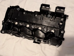 Genuine Volvo cylinder head rocker cover S60 S80 S90 V40 V60 V70 XC40 XC60 XC90 - Picture 1 of 2
