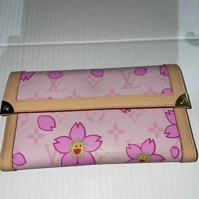 Бумажник Louis Vuitton РЕДКИЙ с монограммой Такаси Мураками цвет вишни 2003 - Изображение 1 из 4