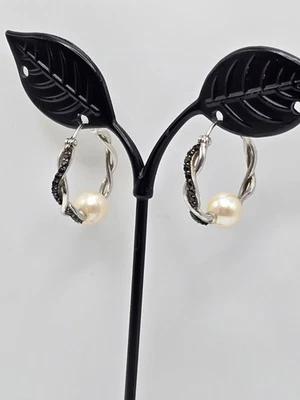 HONORA COLLECTION CULTURED PEARL HOOP EARRINGS - Image 1 of 4
