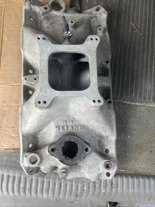 Weiand Xcelerator Chevrolet SBC 283 237 350 4 BBL Aluminum Intake Manifold 7546 - Bild 1 von 5
