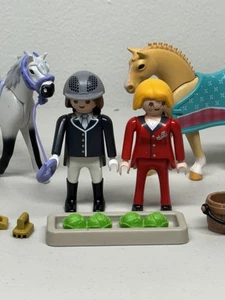 Playmobil Pferd Konvolut Trainer Reiter Reiter Essen Show Eimer Zubehör Set - Bild 1 von 5