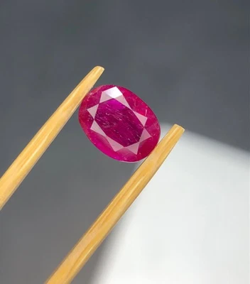 0.65 Cts Natural Untreat ruby Pinkish Red Color Oval shape gemstone From Afghan - Image 1 of 4