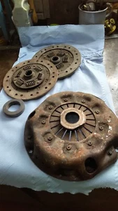 Kupplungskitt Kupplungsautomat Kupplungsscheibe Drucklager - Bild 1 von 2