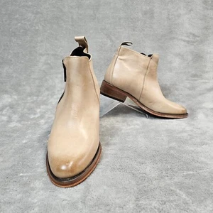 Hardy Womens Acton 2 Ankle Booties size 7.5 Beige Leather block heel side zip - Picture 1 of 12