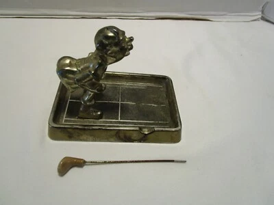 Cenicero vintage de metal plateado para golfista con palo de golf Japón años 40 a prueba de deslustre Foto 1 de 4