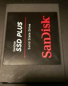 SanDisk SSD PLUS - Solid State 2.5” Drive 960 GB - SDSSDA-960G - Picture 1 of 2