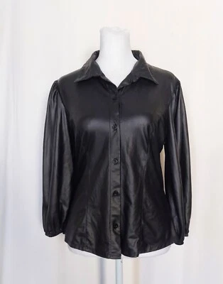 Camisa negra con botones manga globo cuello imitación cuero casi famosa talla M Foto 1 de 4