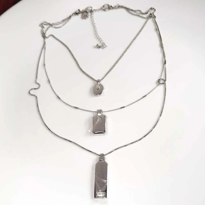 26" Casa Blanca Mercado Negro WHBM Collar en Capas Elegante Mujer Vacaciones Joyería Foto 1 de 4