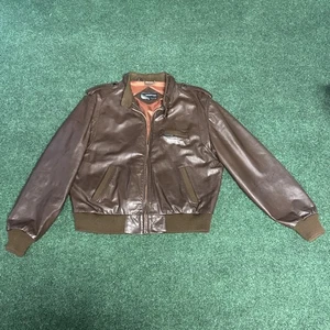Chaqueta de Cuero De Colección Solo Miembros Para Hombre’s 46 Bomber 100% Cuero Genuino Rojo Marrón - Imagen 1 de 10