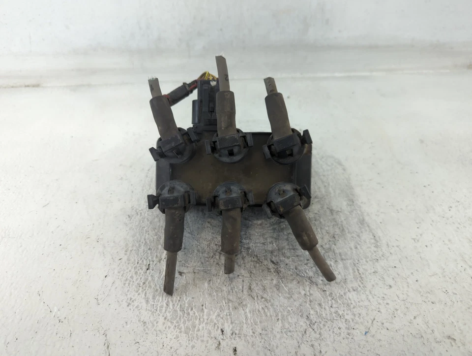 Ford Explorer 1997 distribuidor de encendido del motor OEM T1BE8 Foto 1 de 4