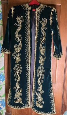 Vtg Hand Stitched Caftan Robe Moroccan Green Velvet S /M TALL, Satin Lined  - Image 1 of 4
