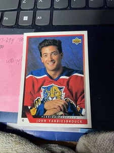 1993-94 UPPER DECK HOCKEY SERIES 1 & 2 PARTIAL SET 365 CARDS - Picture 1 of 1