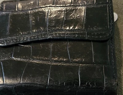 Ann Taylor Women's Black Leather Trifold wallet — 第 1/4 张图片