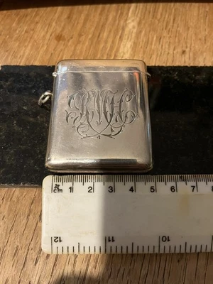 Superb Large Solid Silver Vesta case  Birmingham 1908 H W&CO,weighs 29.28 gm - Image 1 of 4