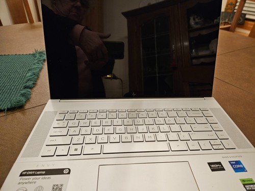 HP Envy TPC-F123-MT Desktop Intel Core I5-1040 16Gb Ram 1Tb SSD