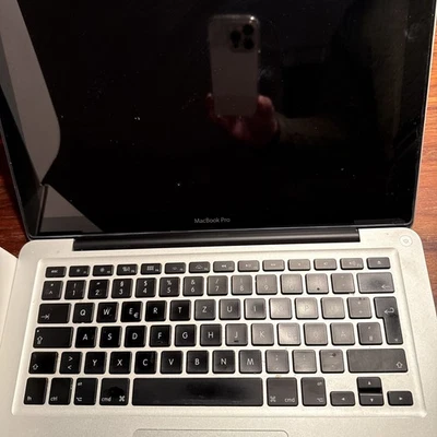 Apple MacBook Pro 13 A1278  - Silber - OVP - Bild 1 von 4