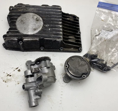 Oil Pan, Bolts, Pump & Pickup OEM Original 78 Yamaha 1978 XS750SE XS750 OIlpump - Image 1 of 4